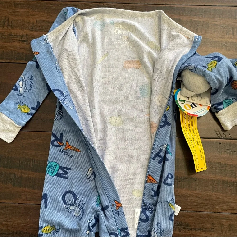 Sleep On It Alphabet Print Pajamas with Matching Lovey NWT